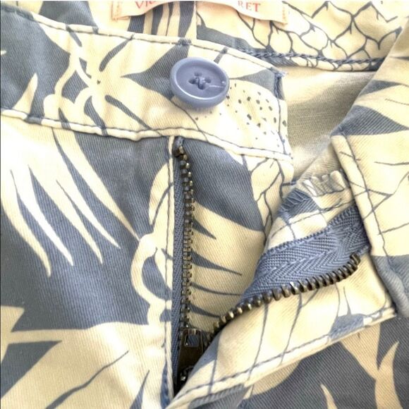 Victoria’s Secret blue white pineapple pattern shorts - Picture 8 of 12